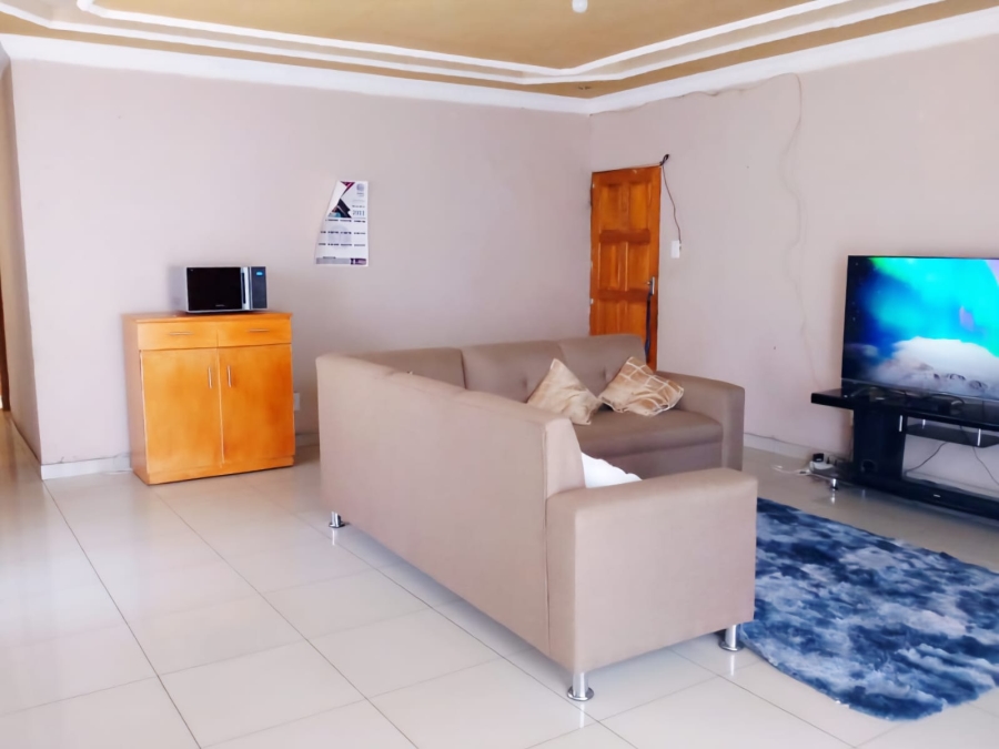 2 Bedroom Property for Sale in Tlhabane West North West